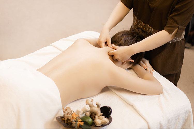 Dịch vụ Massage thư giãn Cổ Vai Gáy tại Thẩm Mỹ Keangnam Sóc Sơn